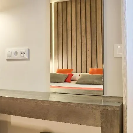 Hotel 1935 Boutique By Terraza Roses